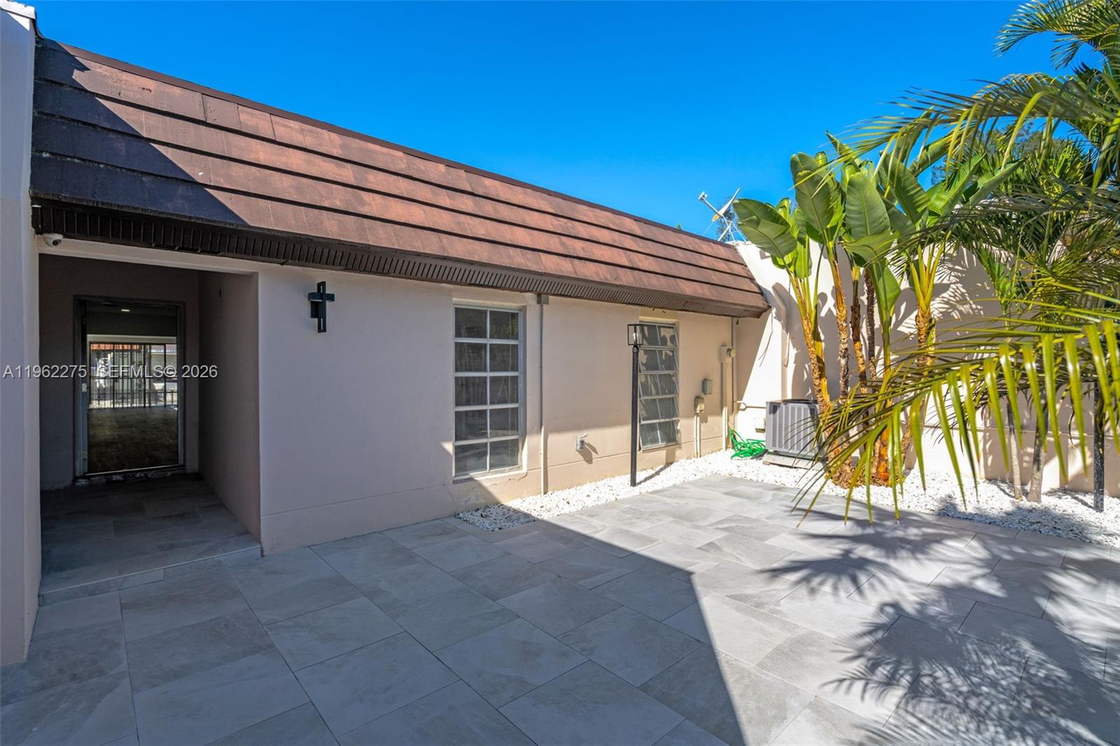 7412 Big Cypress Dr Miami Lakes, FL 33014