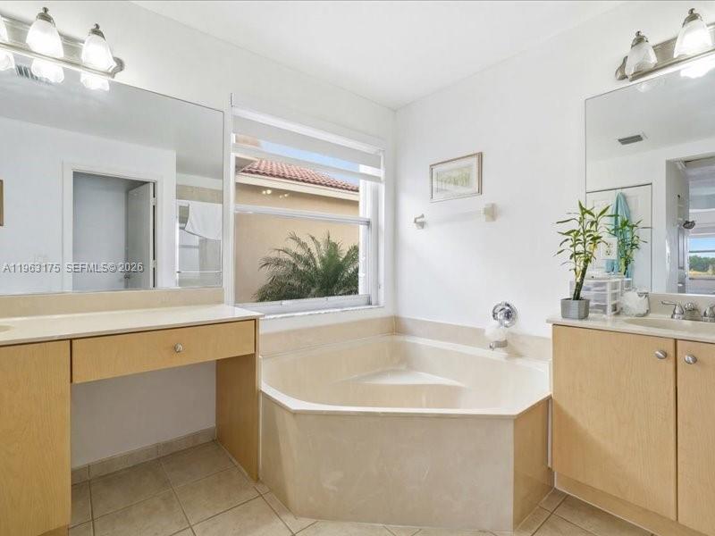 2051 SW 148th Ave Miramar, FL 33027