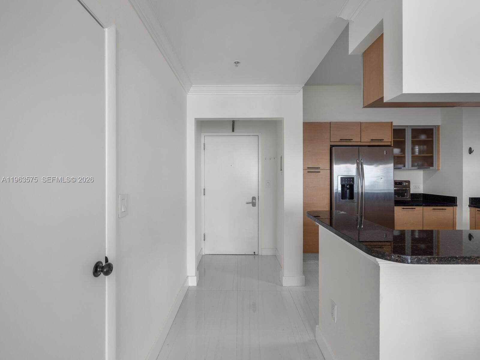 image Brickell on the River North5