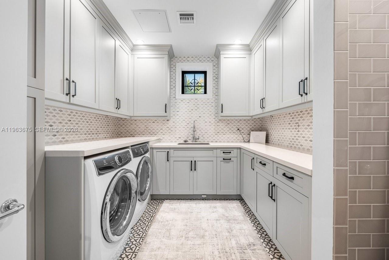 633 Isle Of Palms Dr Fort Lauderdale, FL 33301