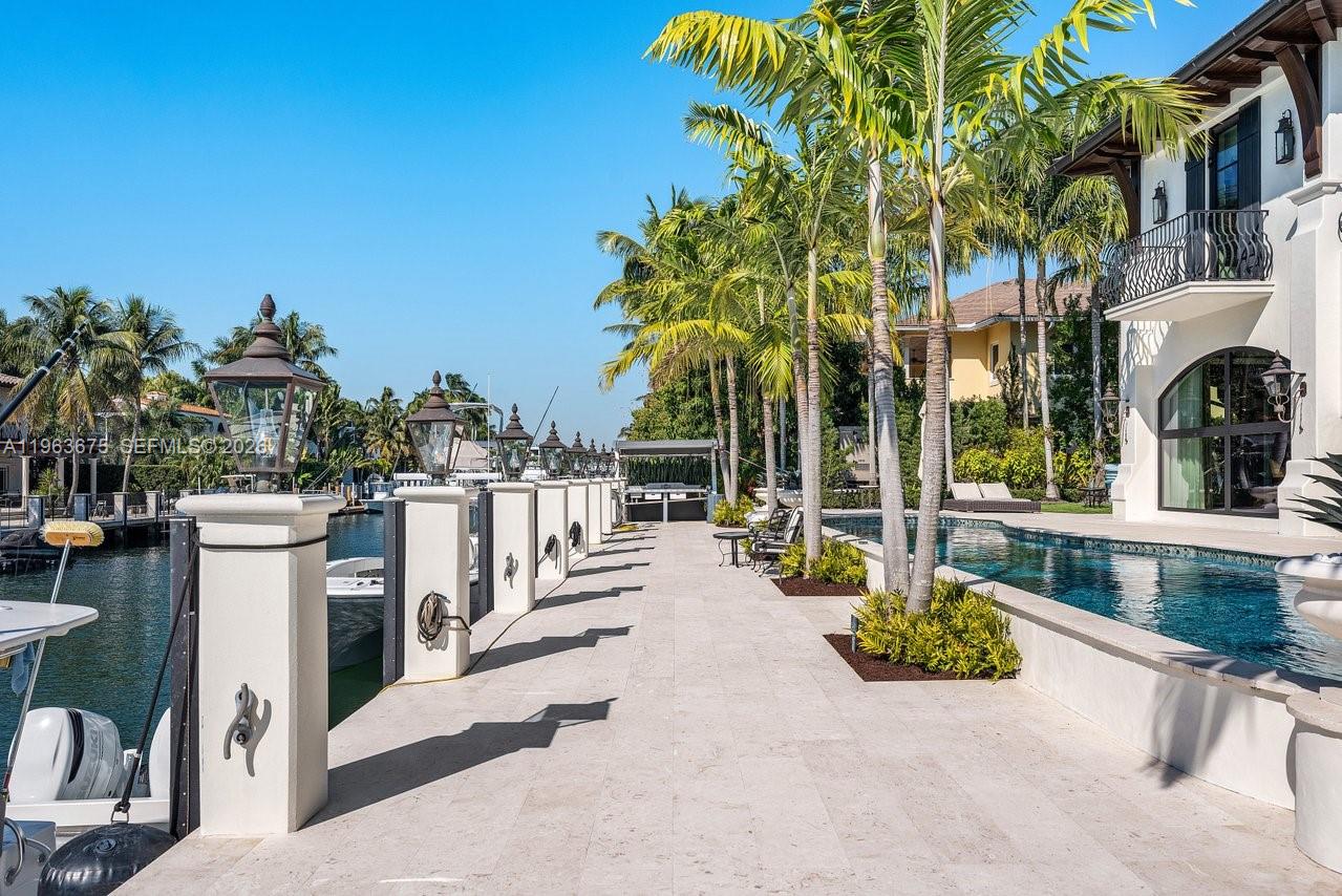 633 Isle Of Palms Dr Fort Lauderdale, FL 33301