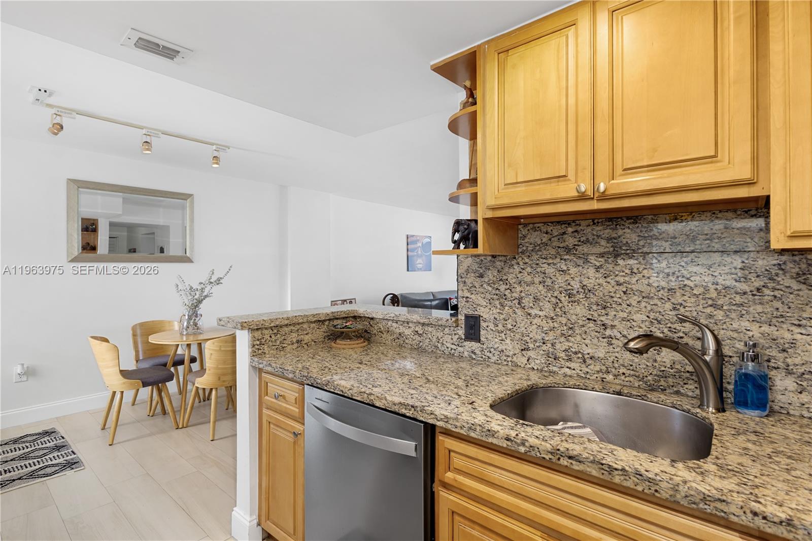 720 Collins Ave #704 Miami Beach, FL 33139