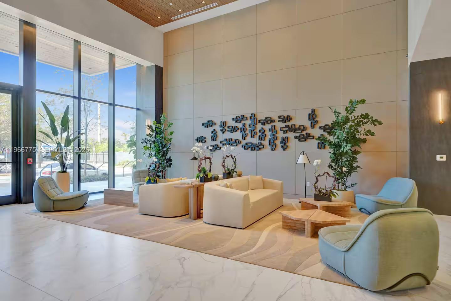 580 72nd St #705 Miami Beach, FL 33141