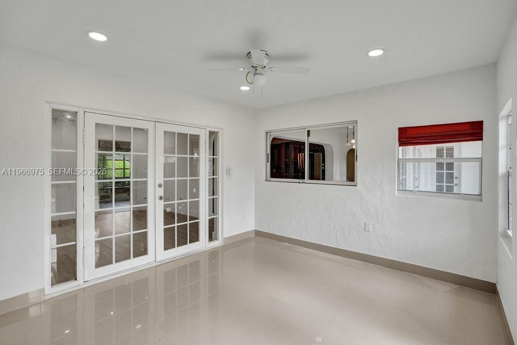 19710 NE 23rd Ave Miami, FL 33180