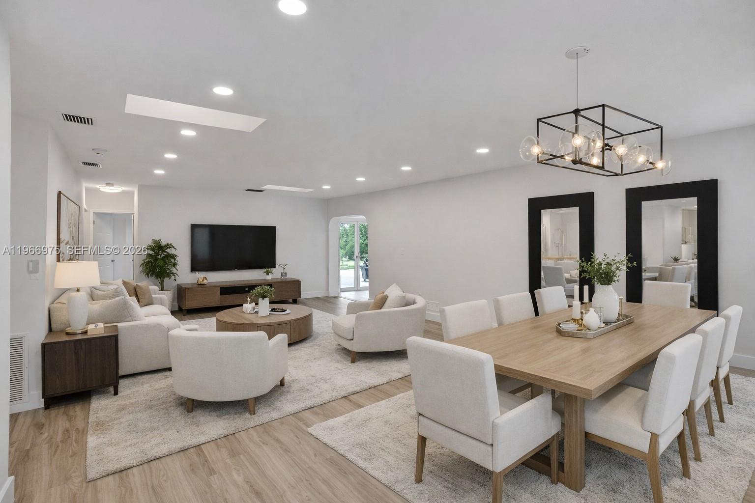 19710 NE 23rd Ave Miami, FL 33180