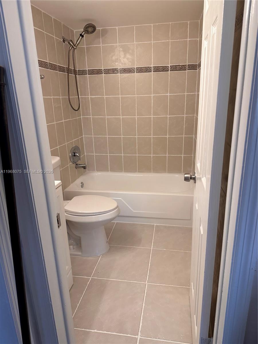 8600 SW 67th Ave #942 Pinecrest, FL 33156