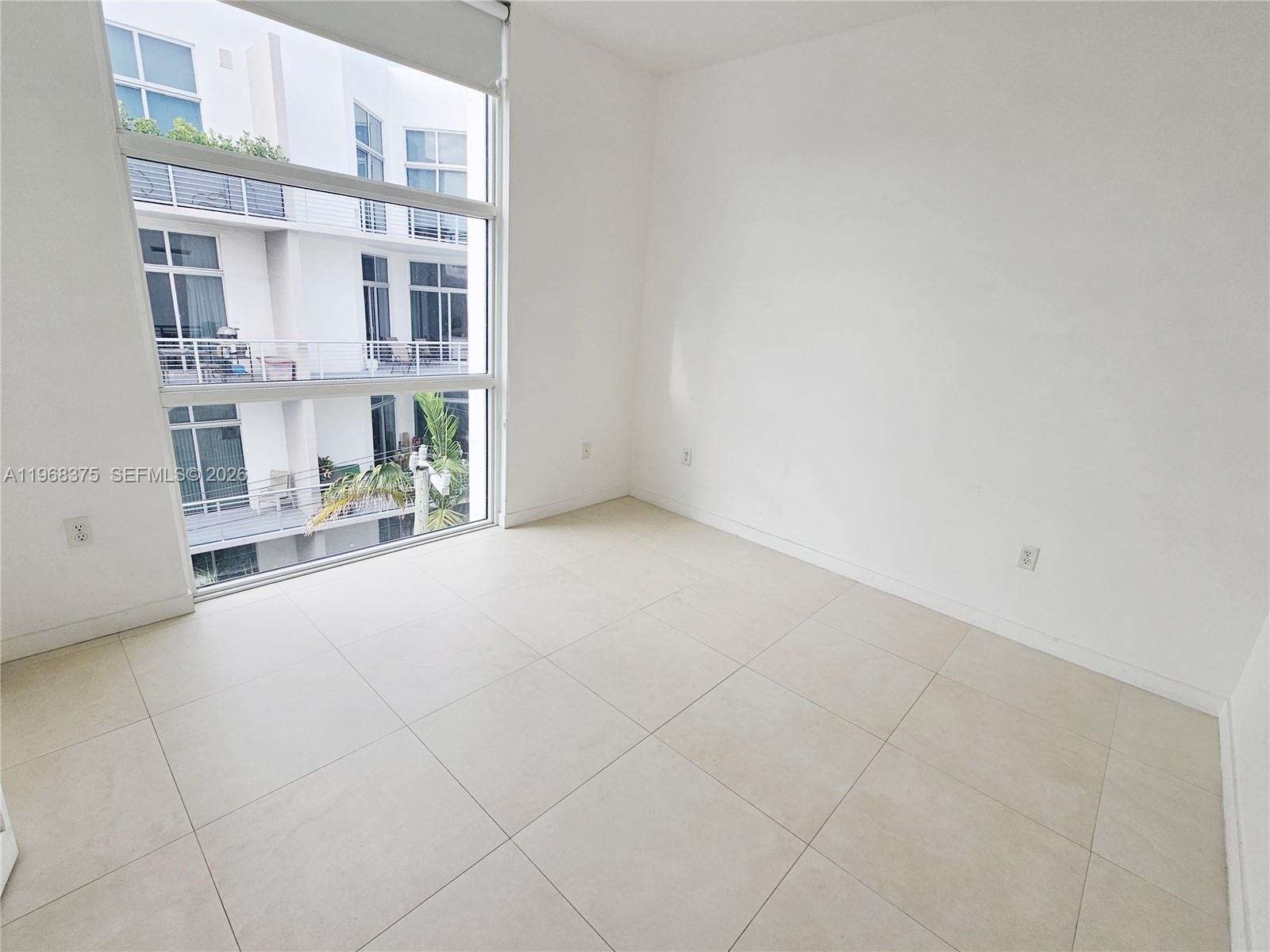 2020 Prairie Ave #502 Miami Beach, FL 33139