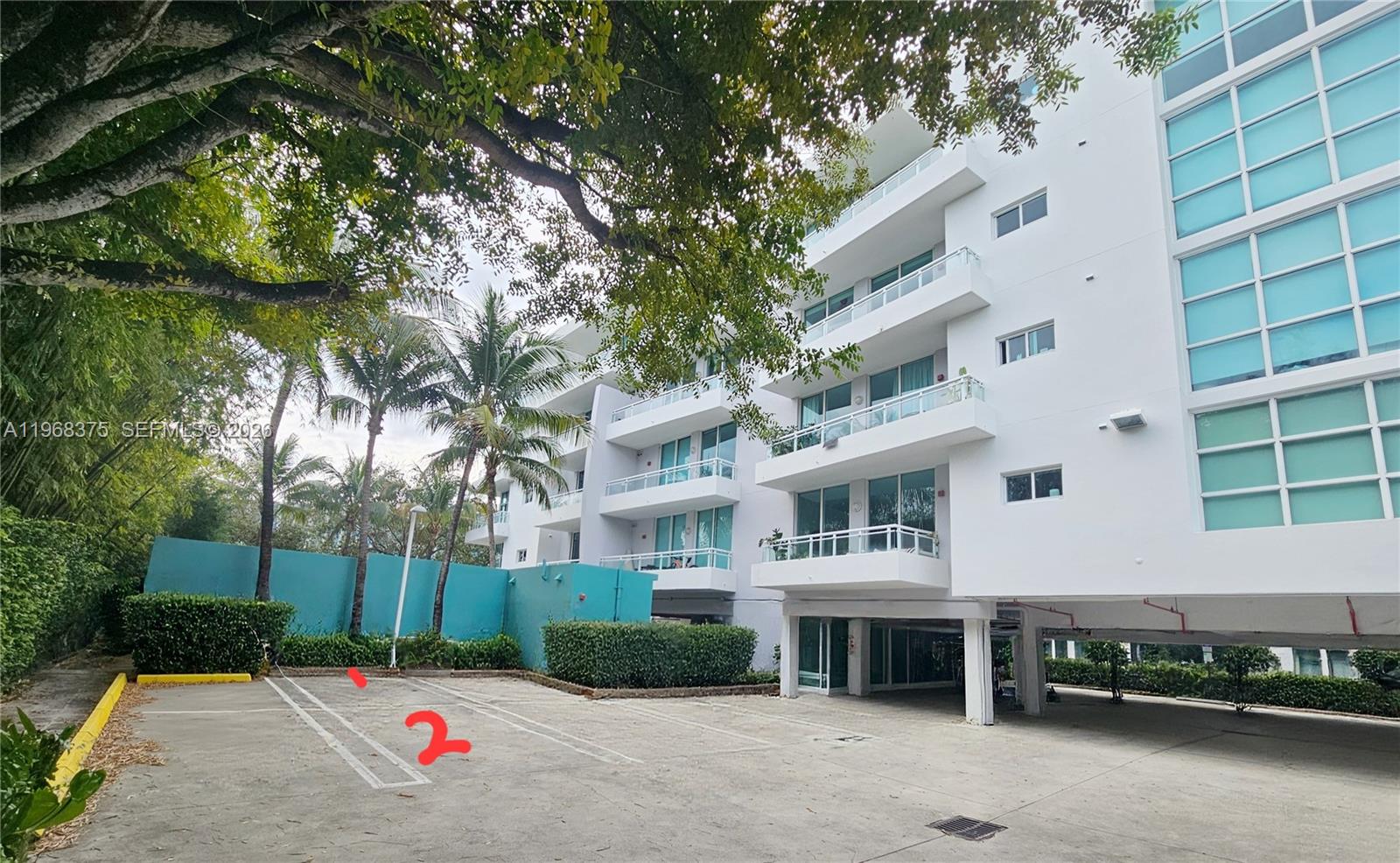 2020 Prairie Ave #502 Miami Beach, FL 33139