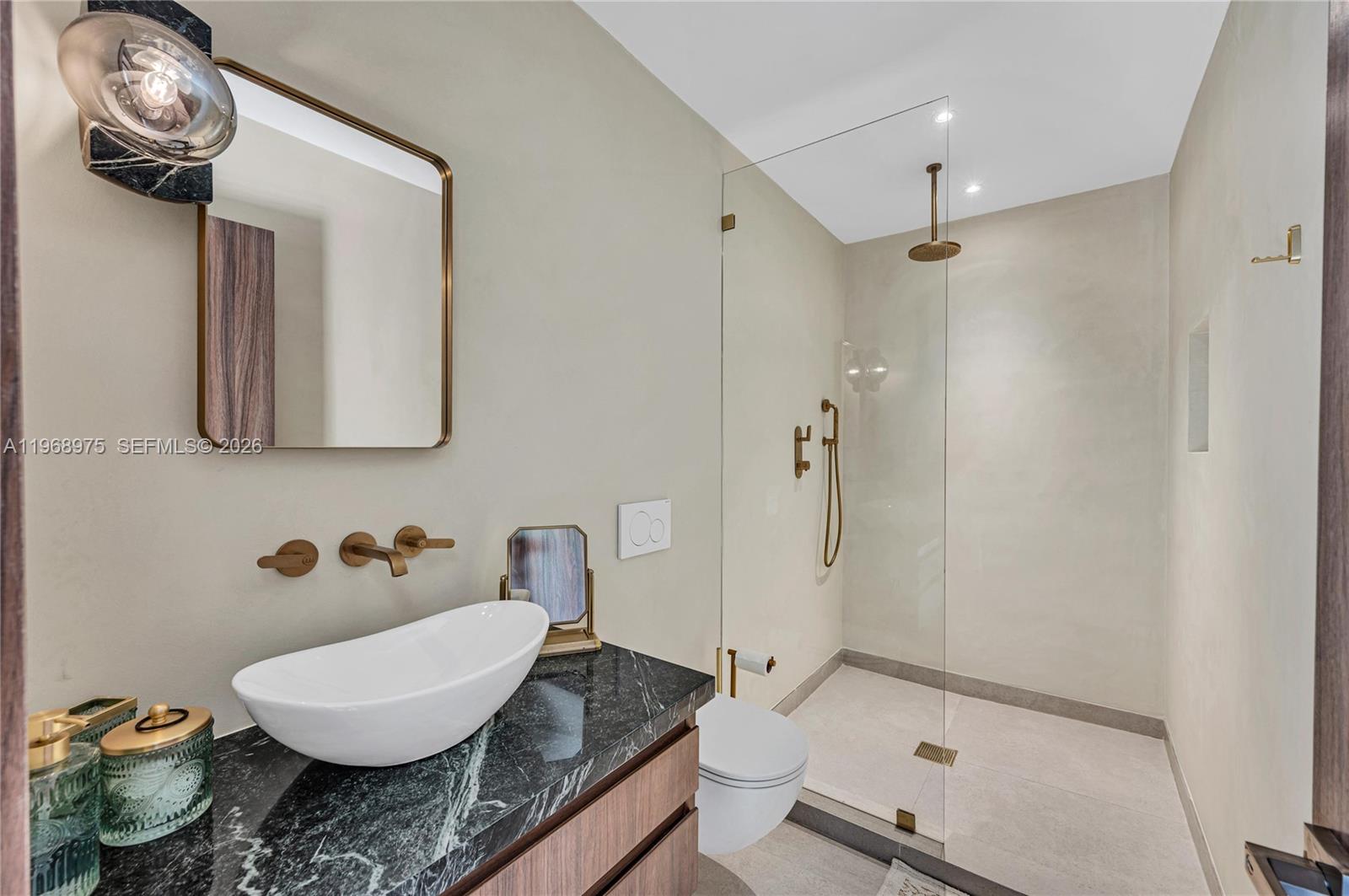 1170 S Biscayne Pt Rd #N/A Miami Beach, FL 33141