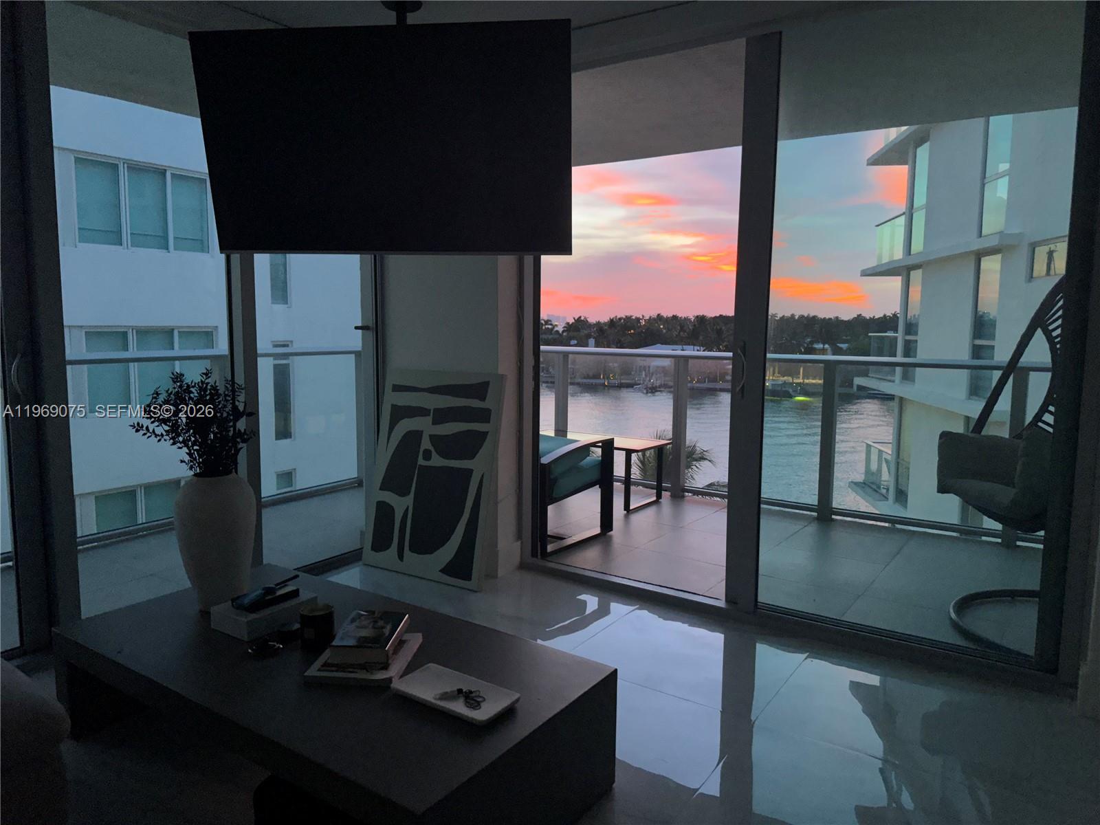 6620 Indian Crk Dr #501 Miami Beach, FL 33141