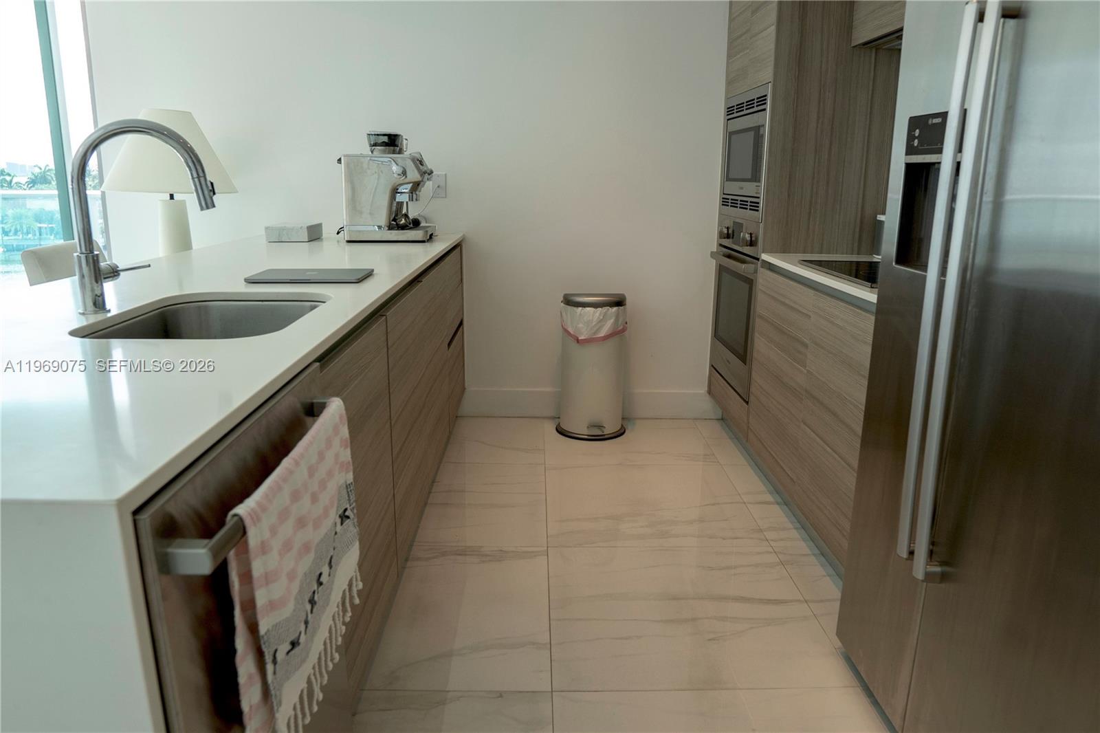 6620 Indian Crk Dr #501 Miami Beach, FL 33141