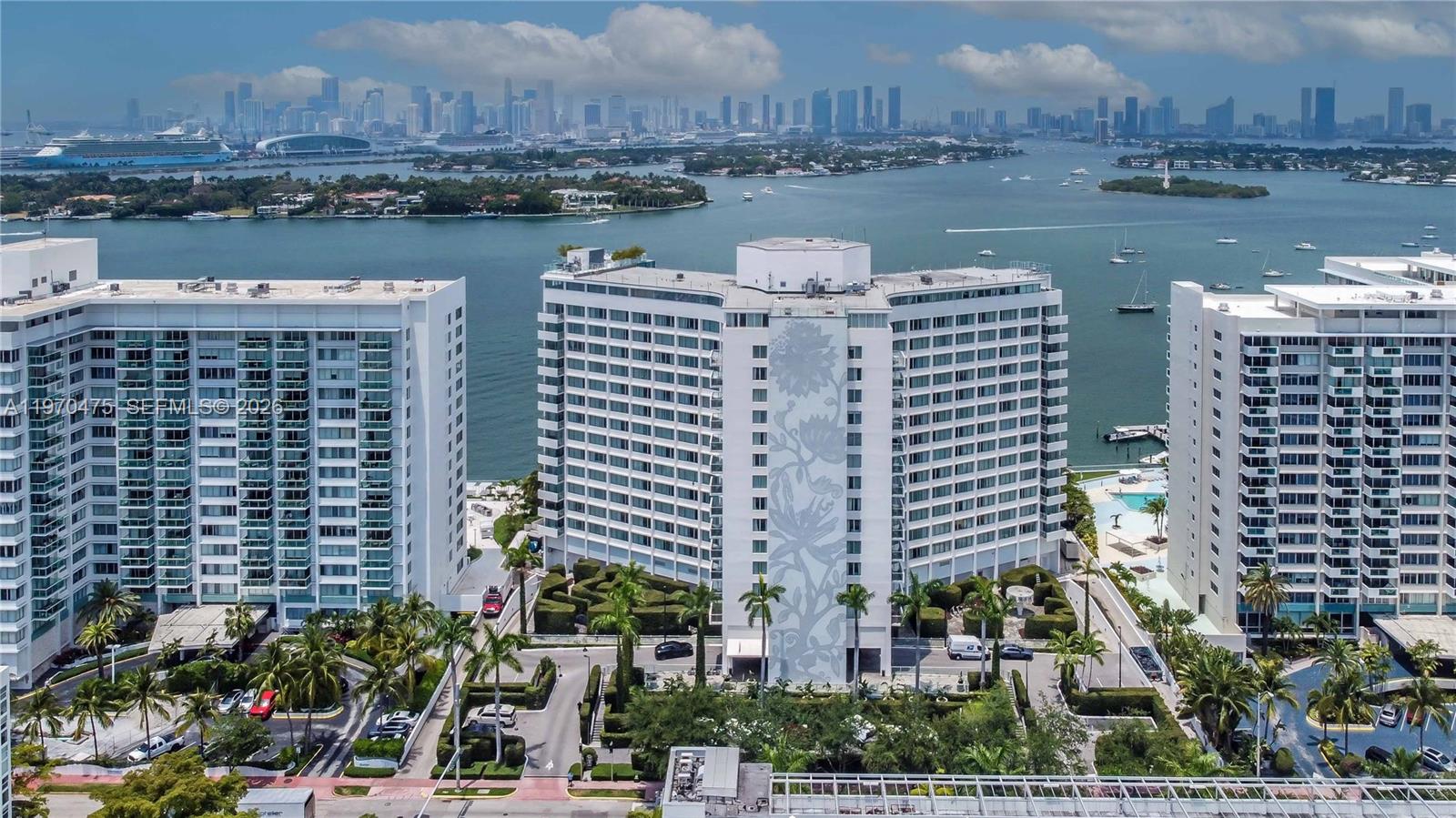 1100 West Ave #322 Miami Beach, FL 33139