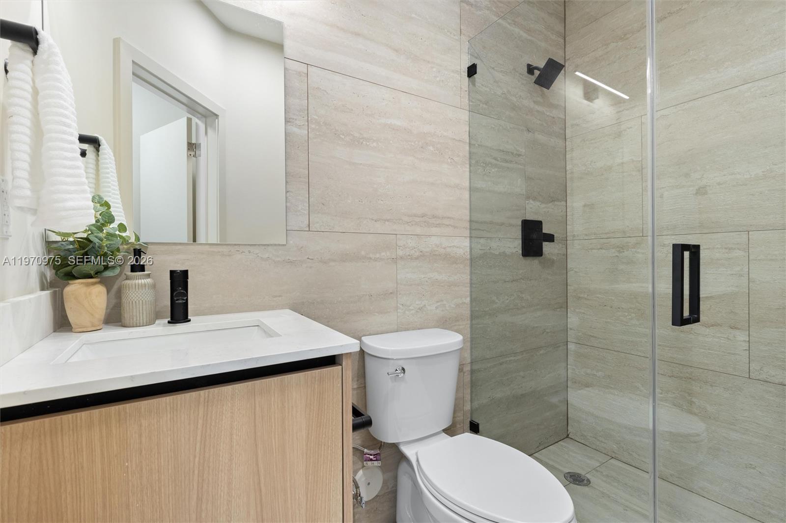 2385 SW 22nd Ter Miami, FL 33145