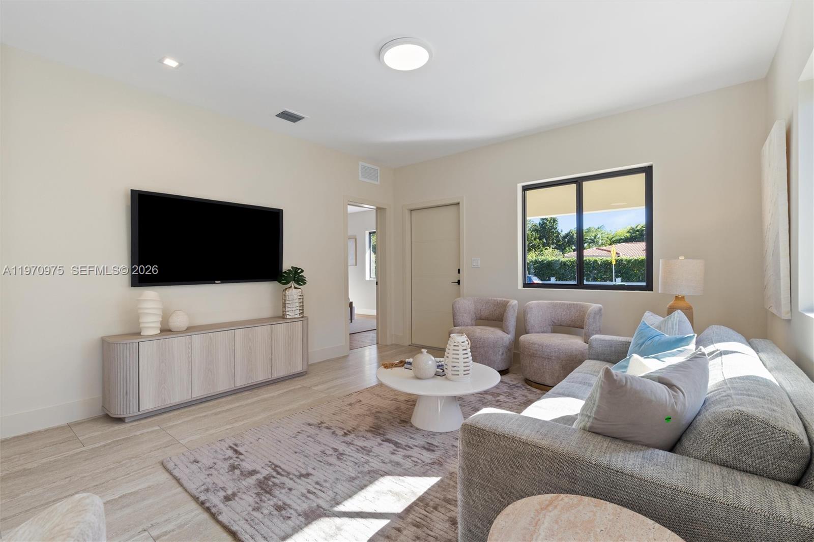 2385 SW 22nd Ter Miami, FL 33145