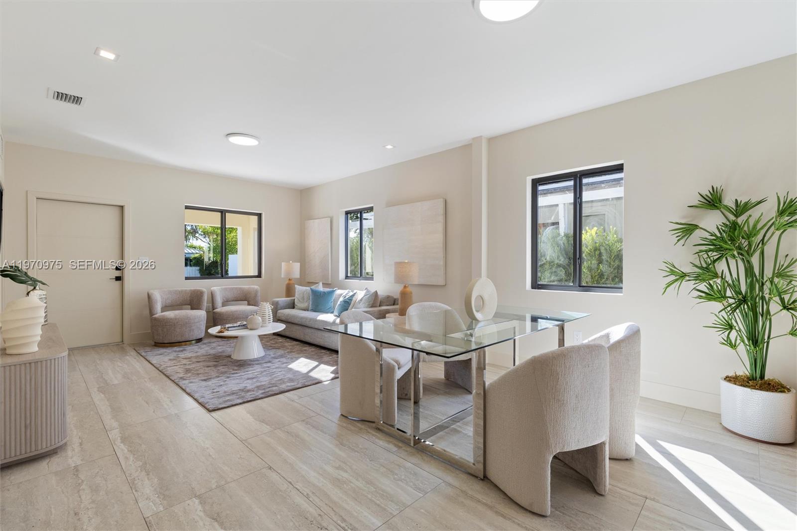 2385 SW 22nd Ter Miami, FL 33145