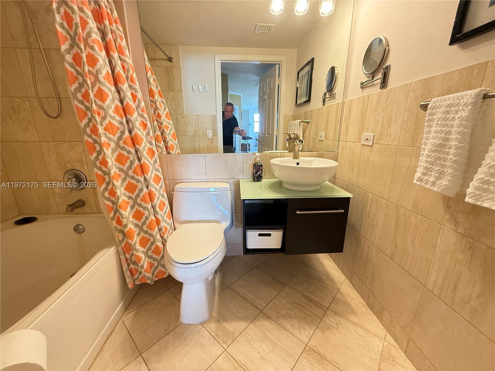 image Porto Bellagio Condo16