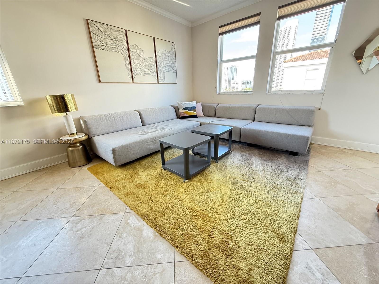 image Porto Bellagio Condo4