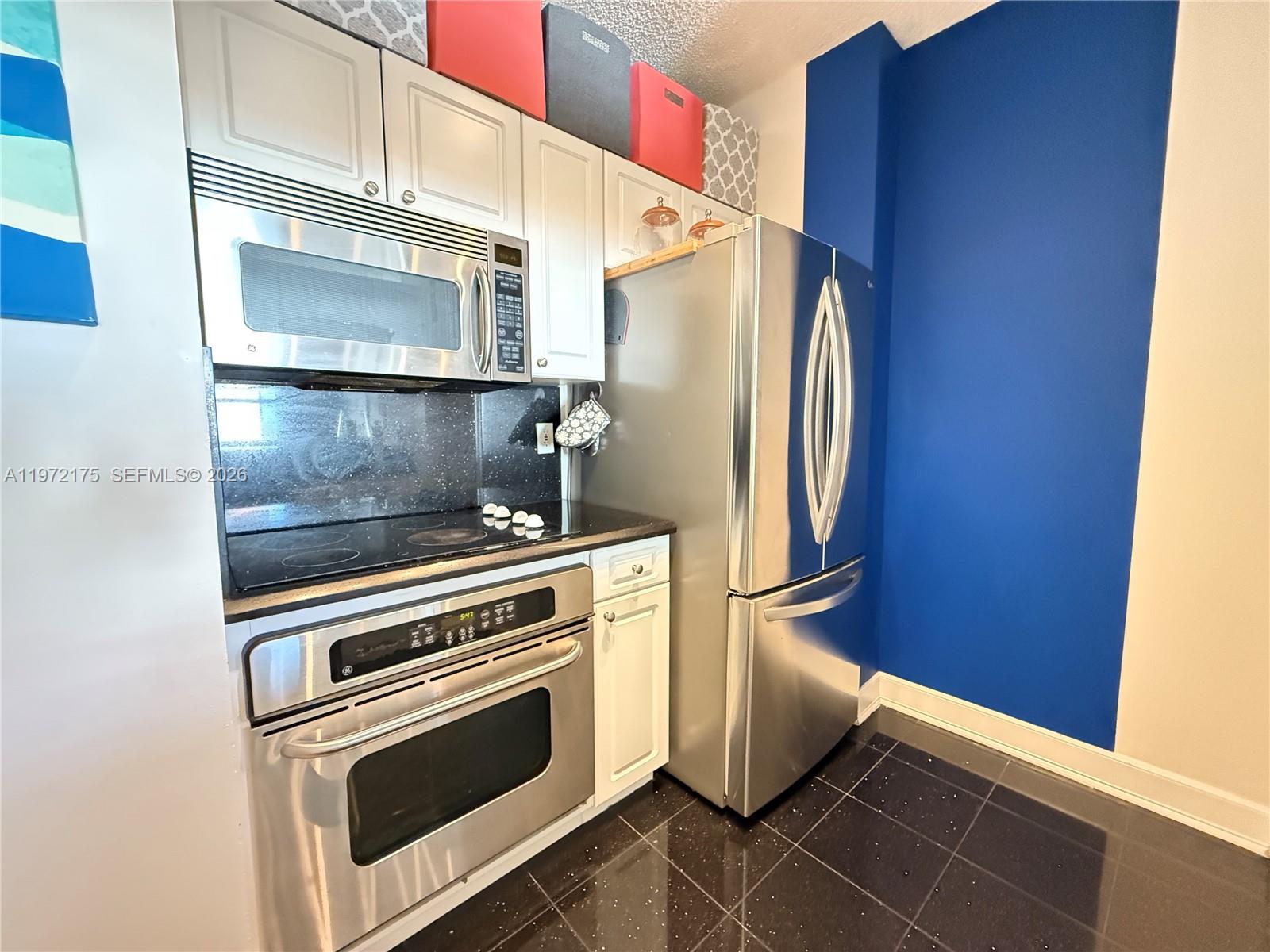 image Porto Bellagio Condo8