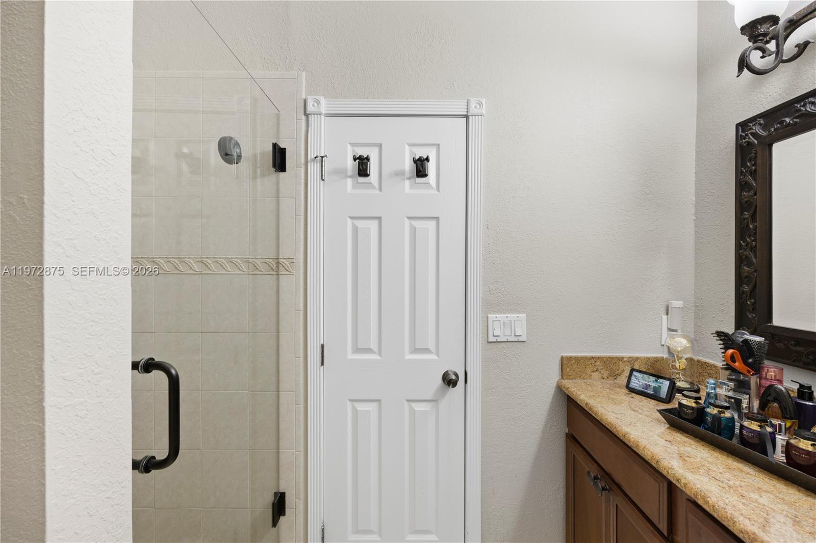 2731 S Parkview Dr Hallandale Beach, FL 33009