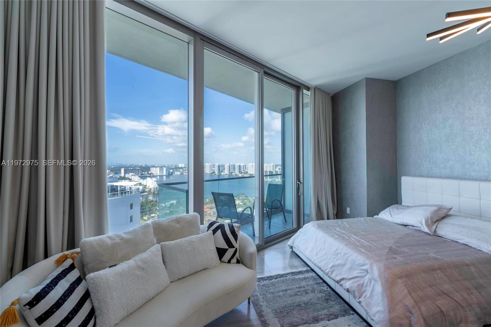 18975 Collins Ave #3004 Sunny Isles Beach, FL 33160