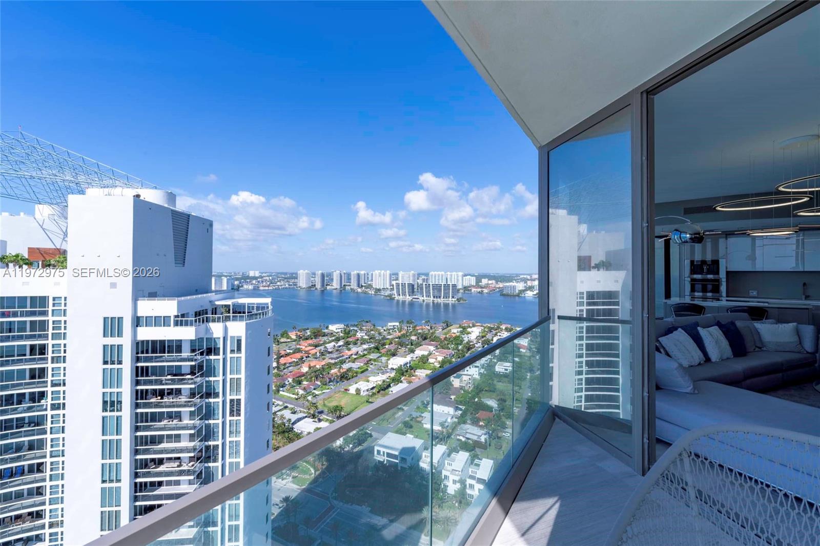 18975 Collins Ave #3004 Sunny Isles Beach, FL 33160