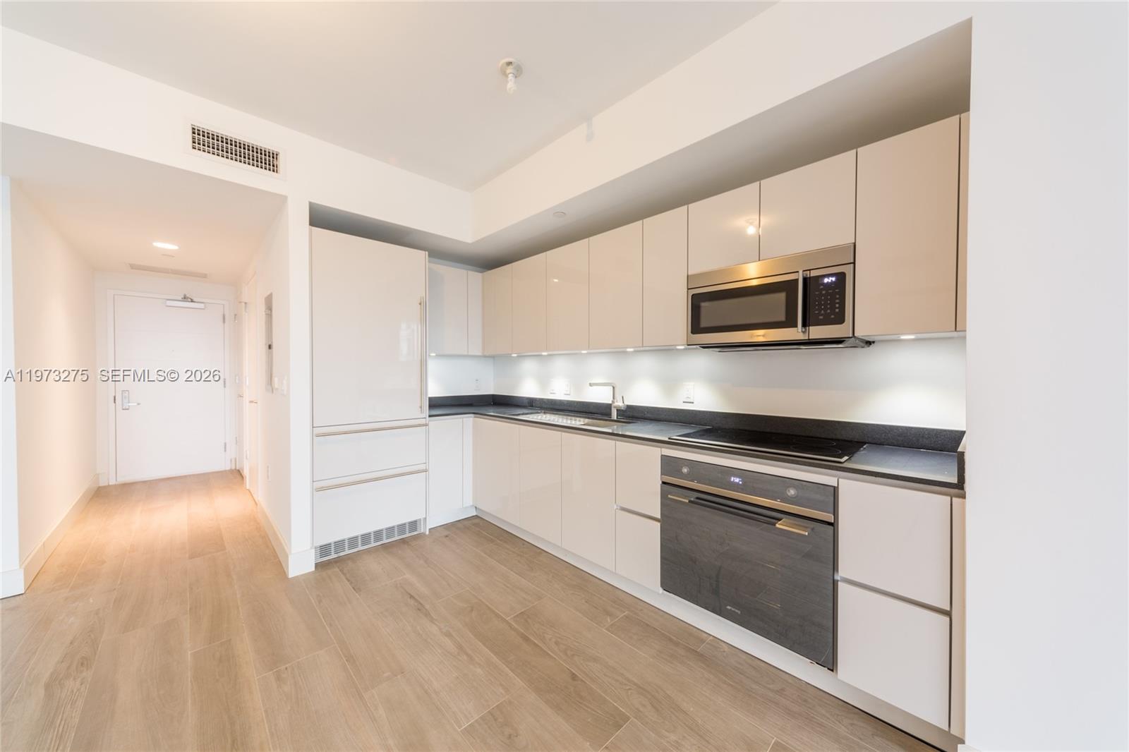 1010 Brickell Ave #2908