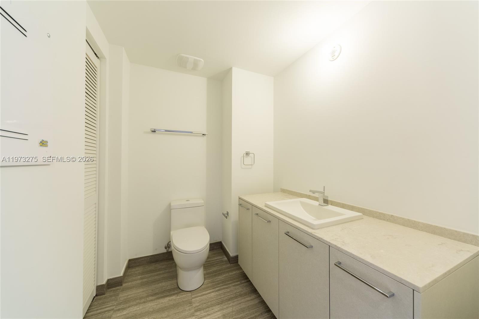 image 1010 Brickell9