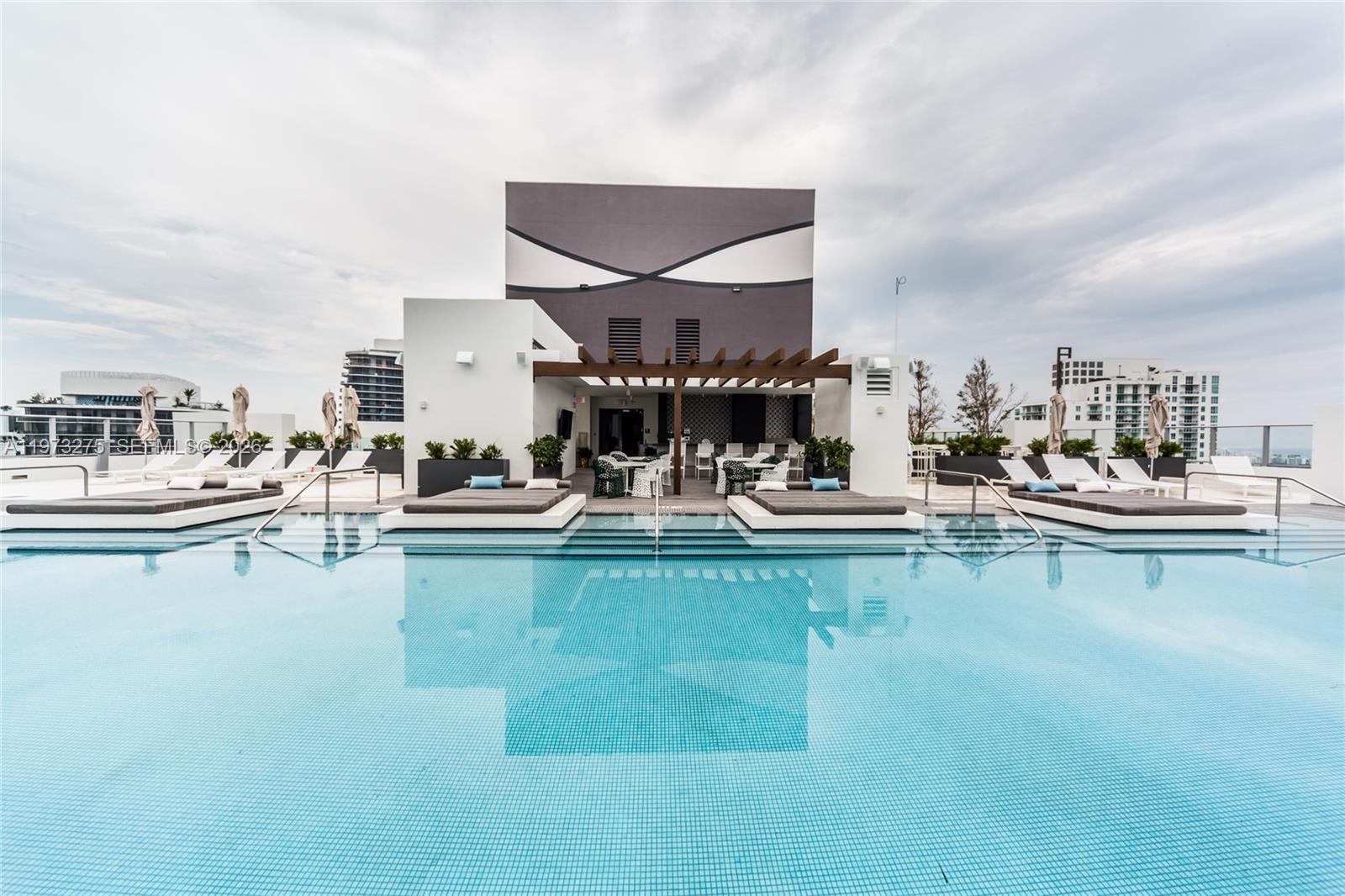 image 1010 Brickell16