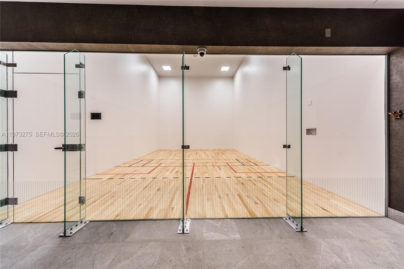 image 1010 Brickell26