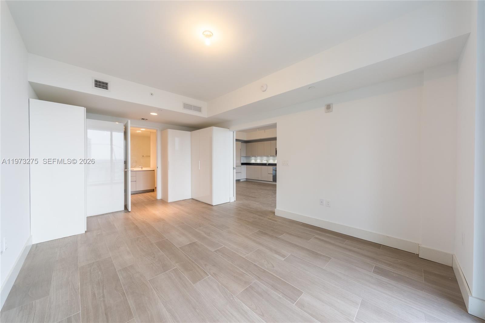 image 1010 Brickell4