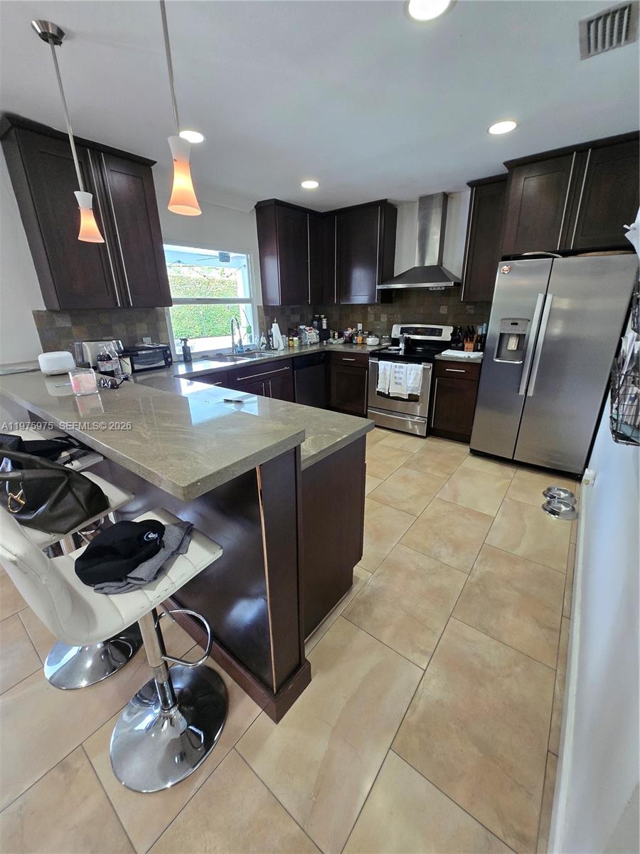 8620 SW 85th Ave Miami, FL 33143