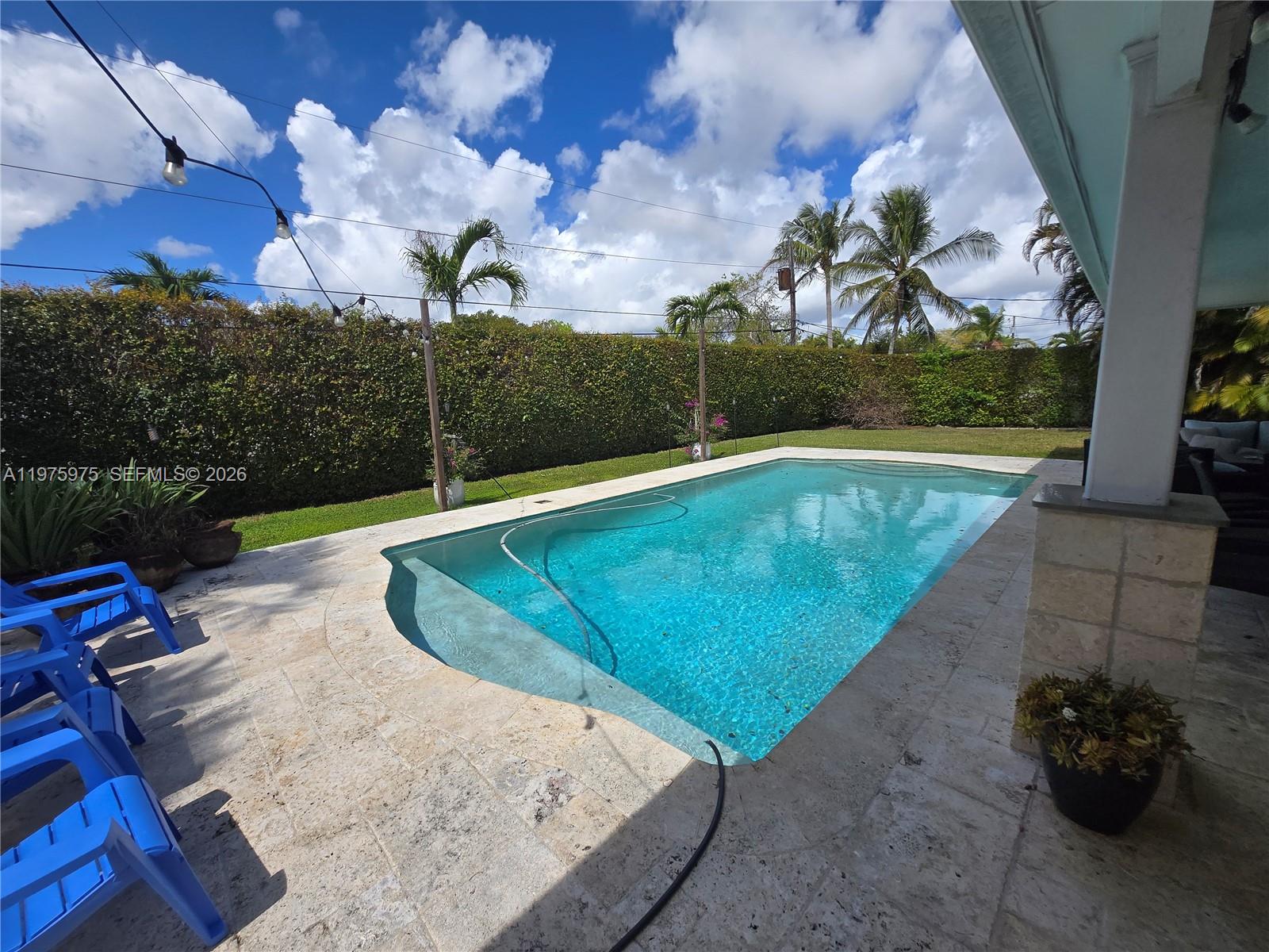 8620 SW 85th Ave Miami, FL 33143