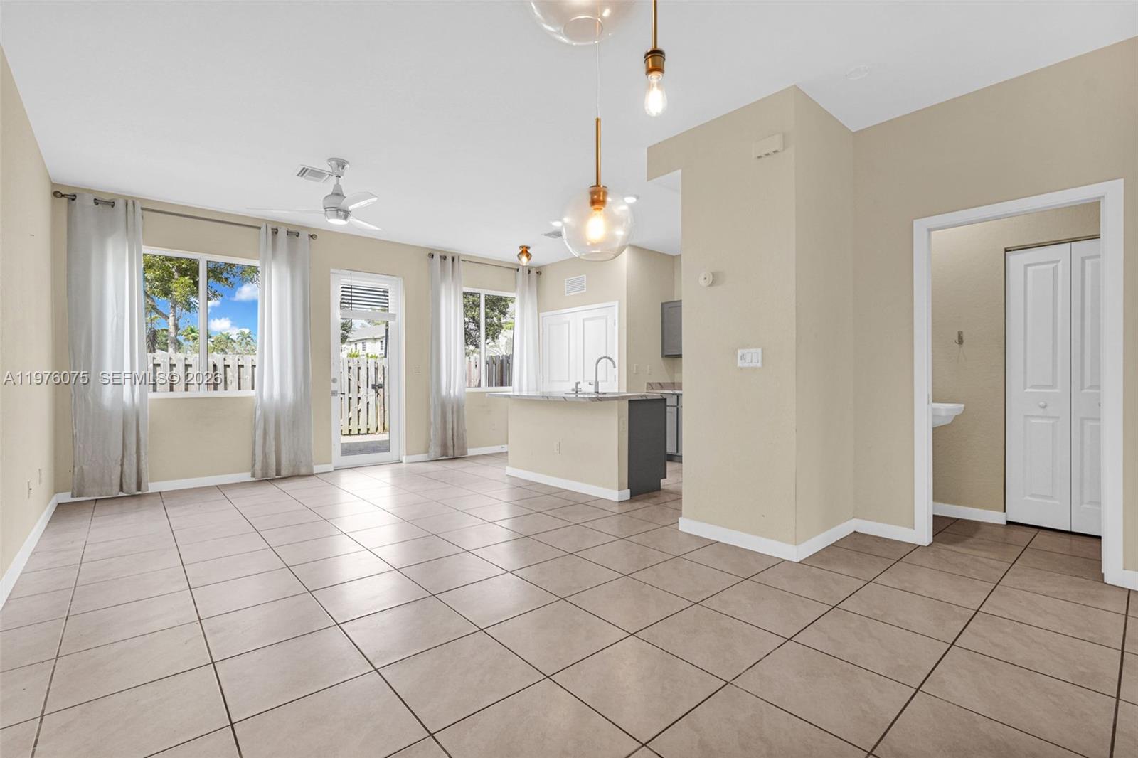 20894 NW 13th Ct Miami Gardens, FL 33169