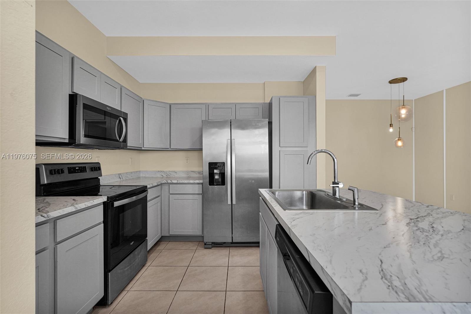 20894 NW 13th Ct Miami Gardens, FL 33169