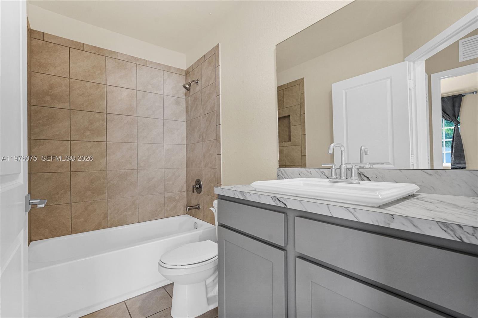 20894 NW 13th Ct Miami Gardens, FL 33169