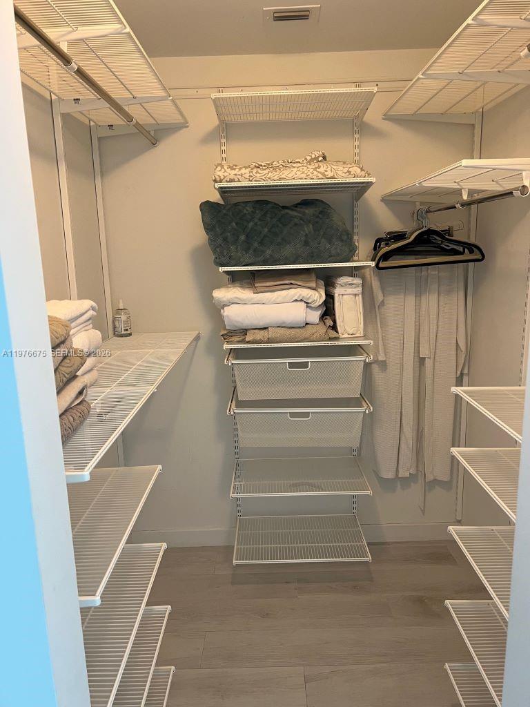 501 NE 31st St #1606 Miami, FL 33137