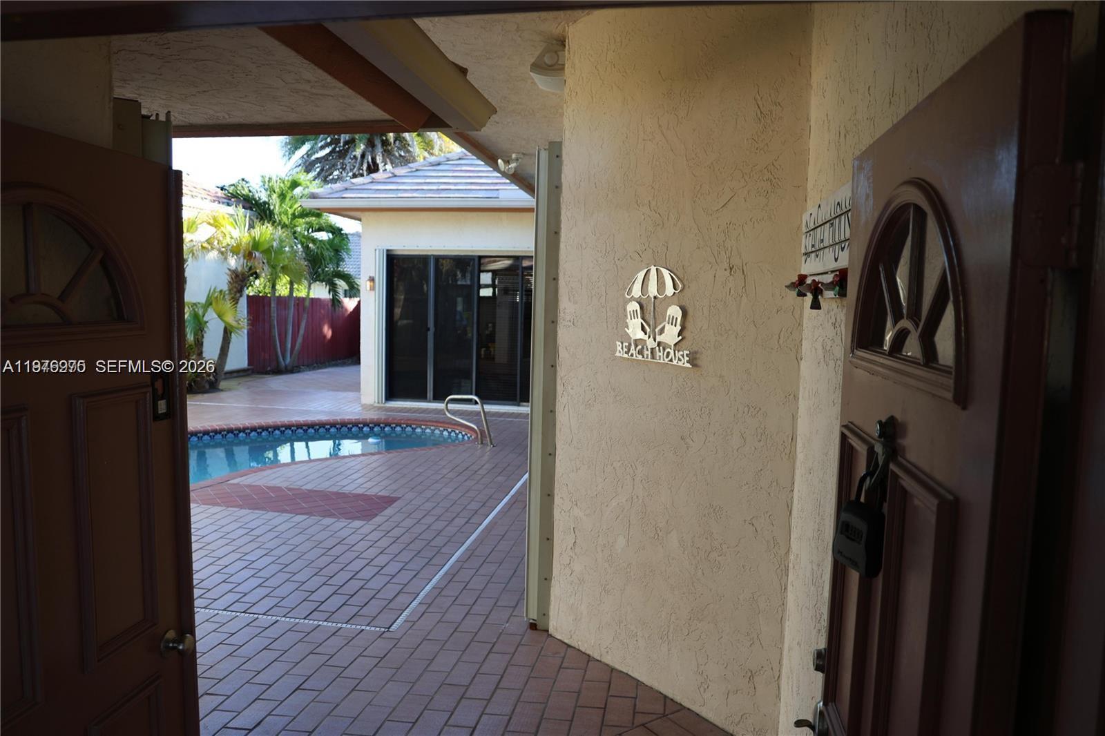 212 Citrus Trl Boynton Beach, FL 33436