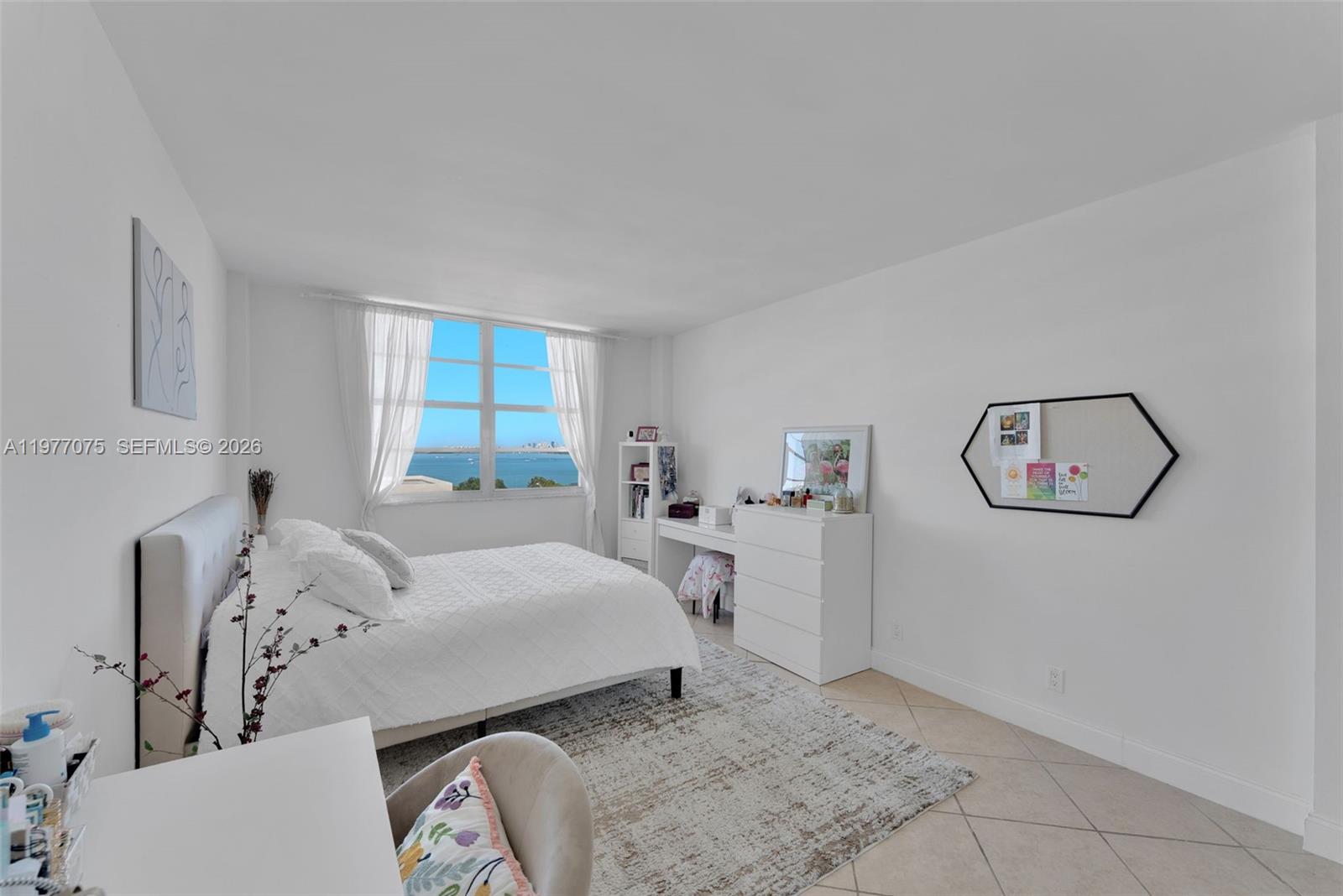 1455 N Treasure Dr #PH-G North Bay Village, FL 33141