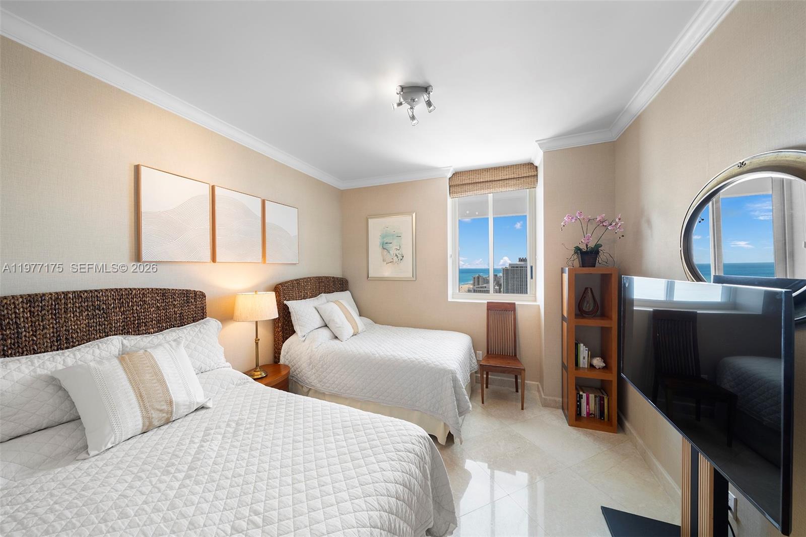 image Green Diamond9