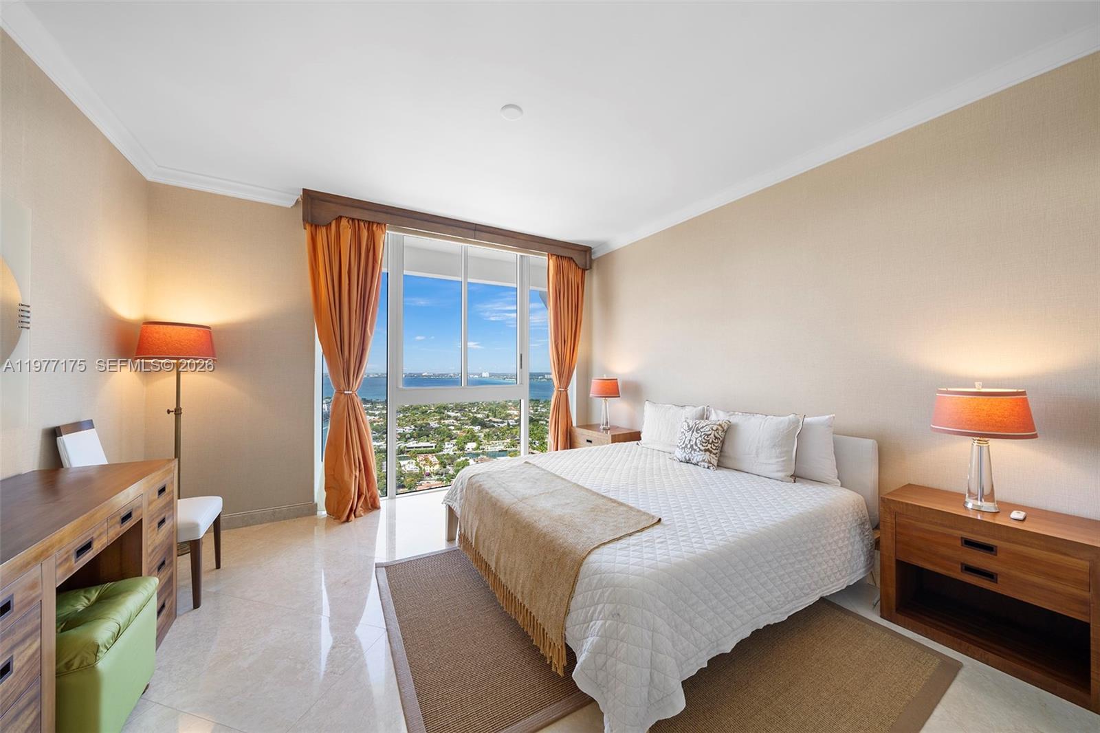 image Green Diamond6