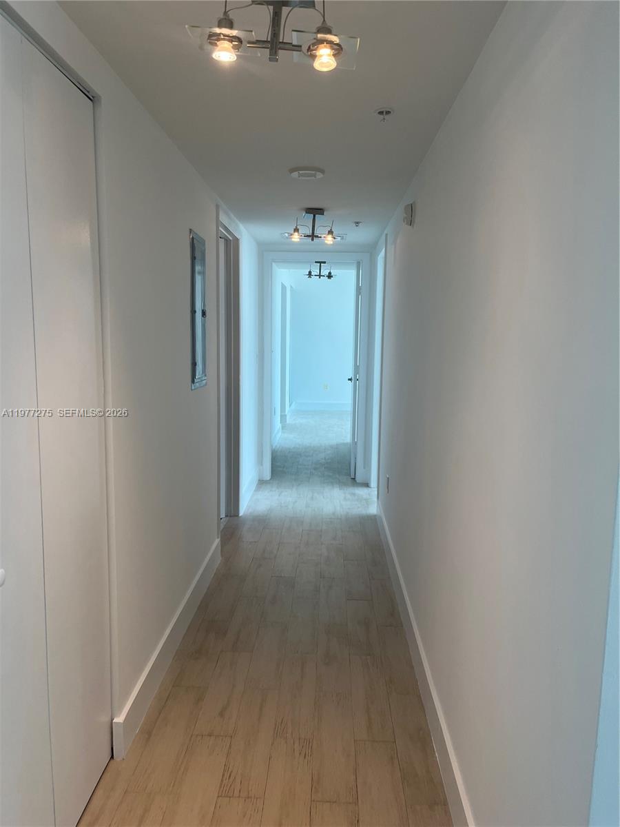 92 SW 3rd St #1801 Miami, FL 33130