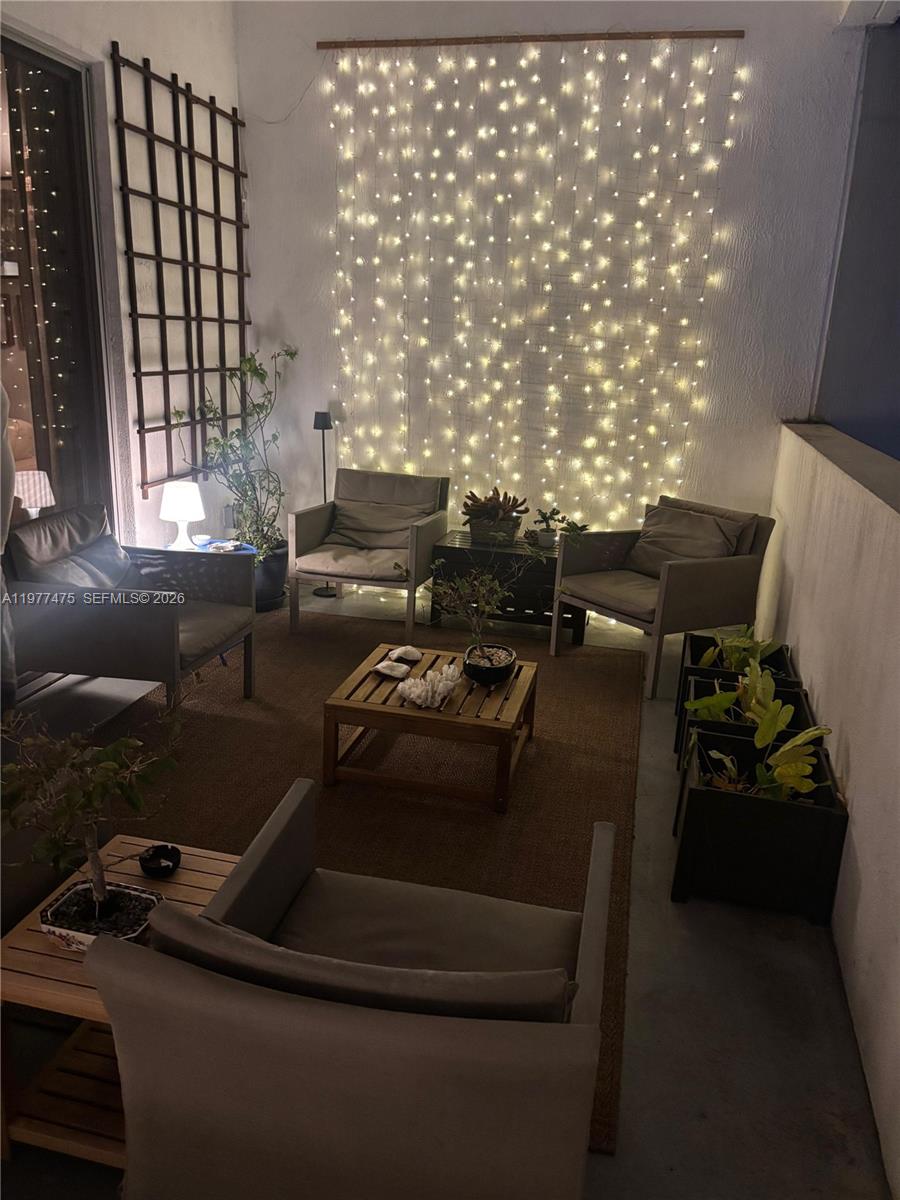 36 NW 6th Ave #TS-8 Miami, FL 33128