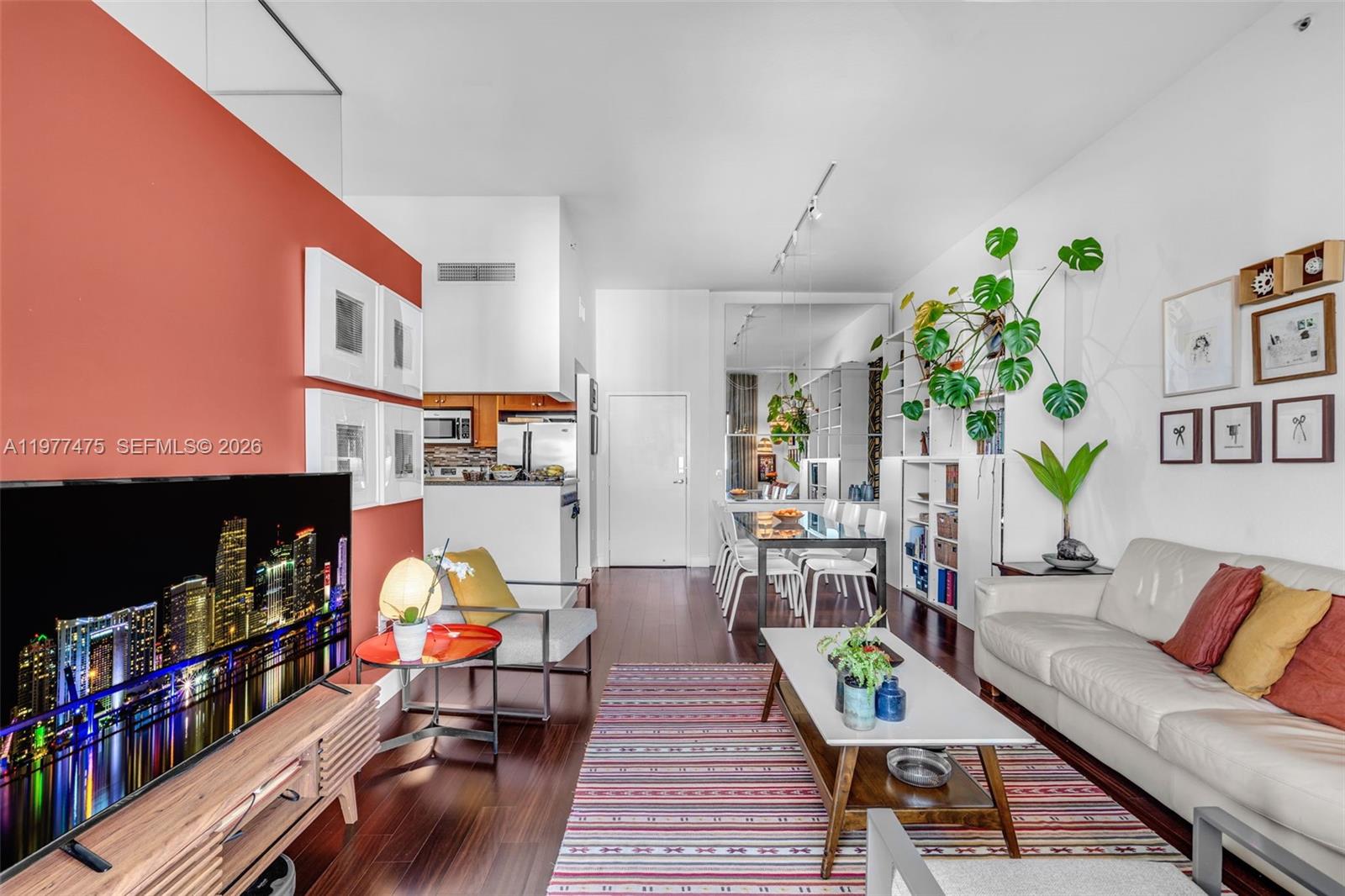 36 NW 6th Ave #TS-8 Miami, FL 33128