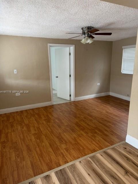 10945 SW 41st St Miami, FL 33165