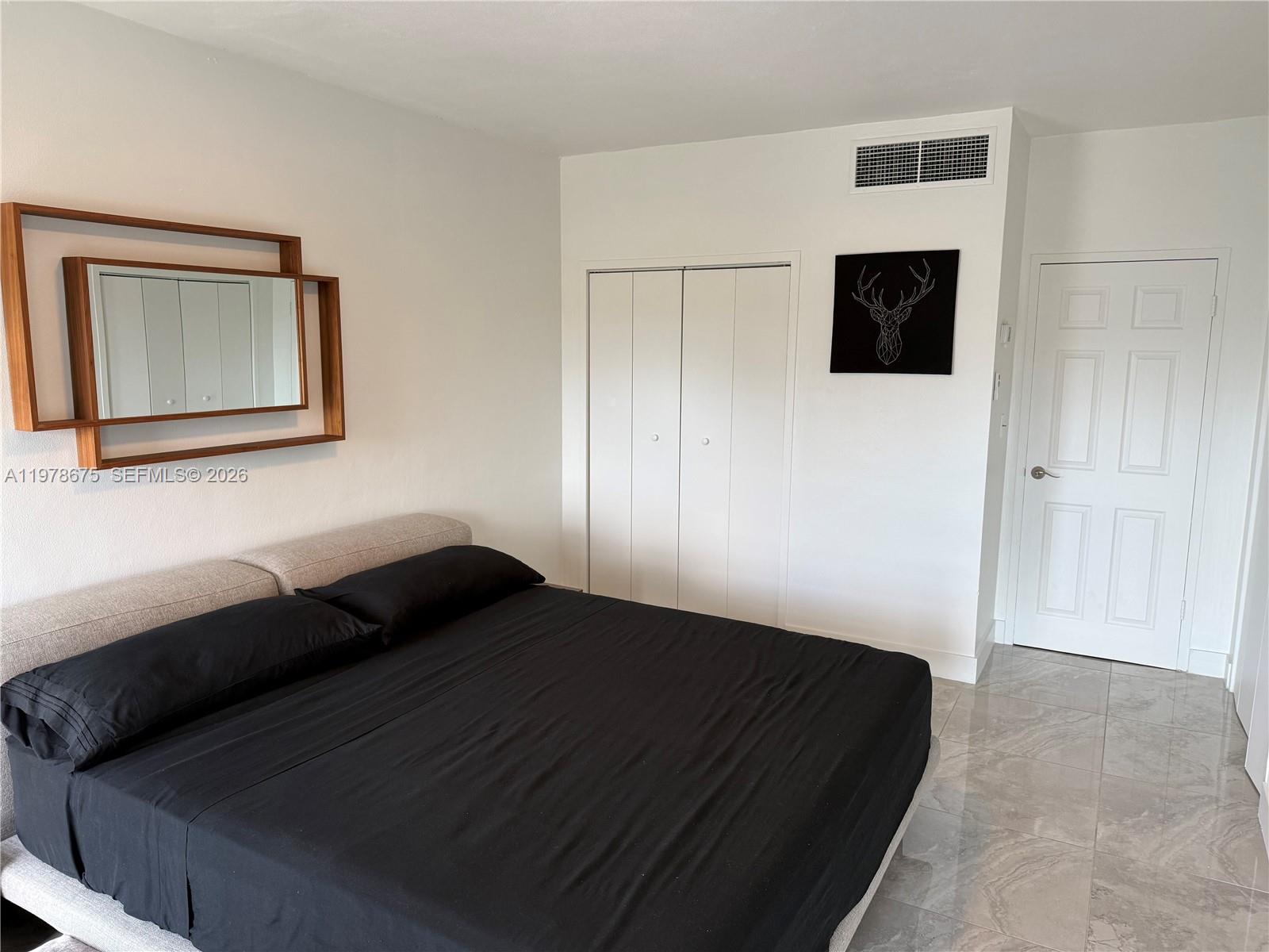 880 NE 69th St #5Q Miami, FL 33138