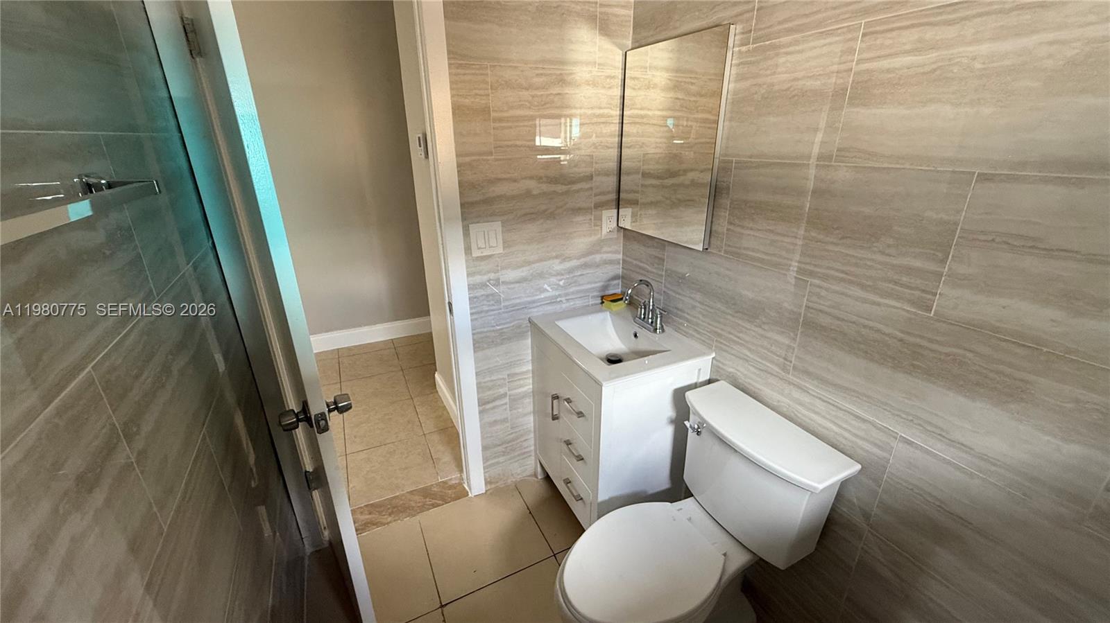 220 NW 12th St Pompano Beach, FL 33060