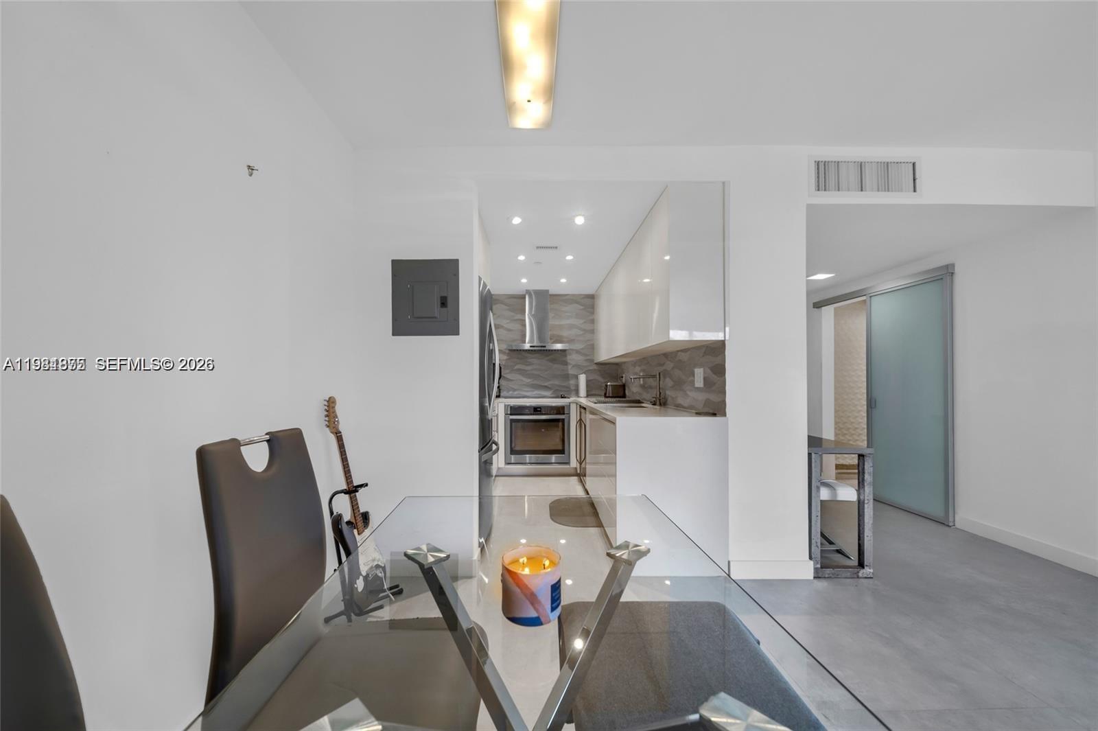 1200 West Ave #414 Miami Beach, FL 33139