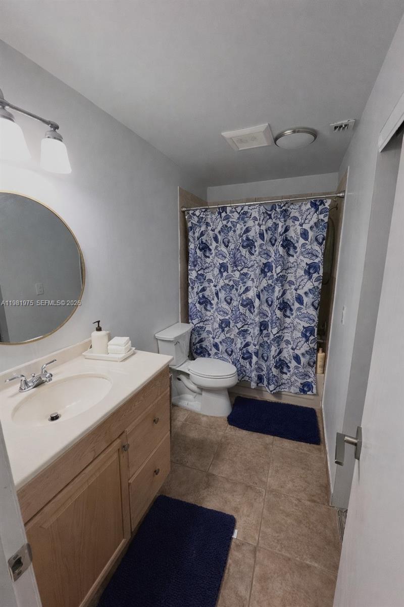 1021 NW 79th Ave Plantation, FL 33322