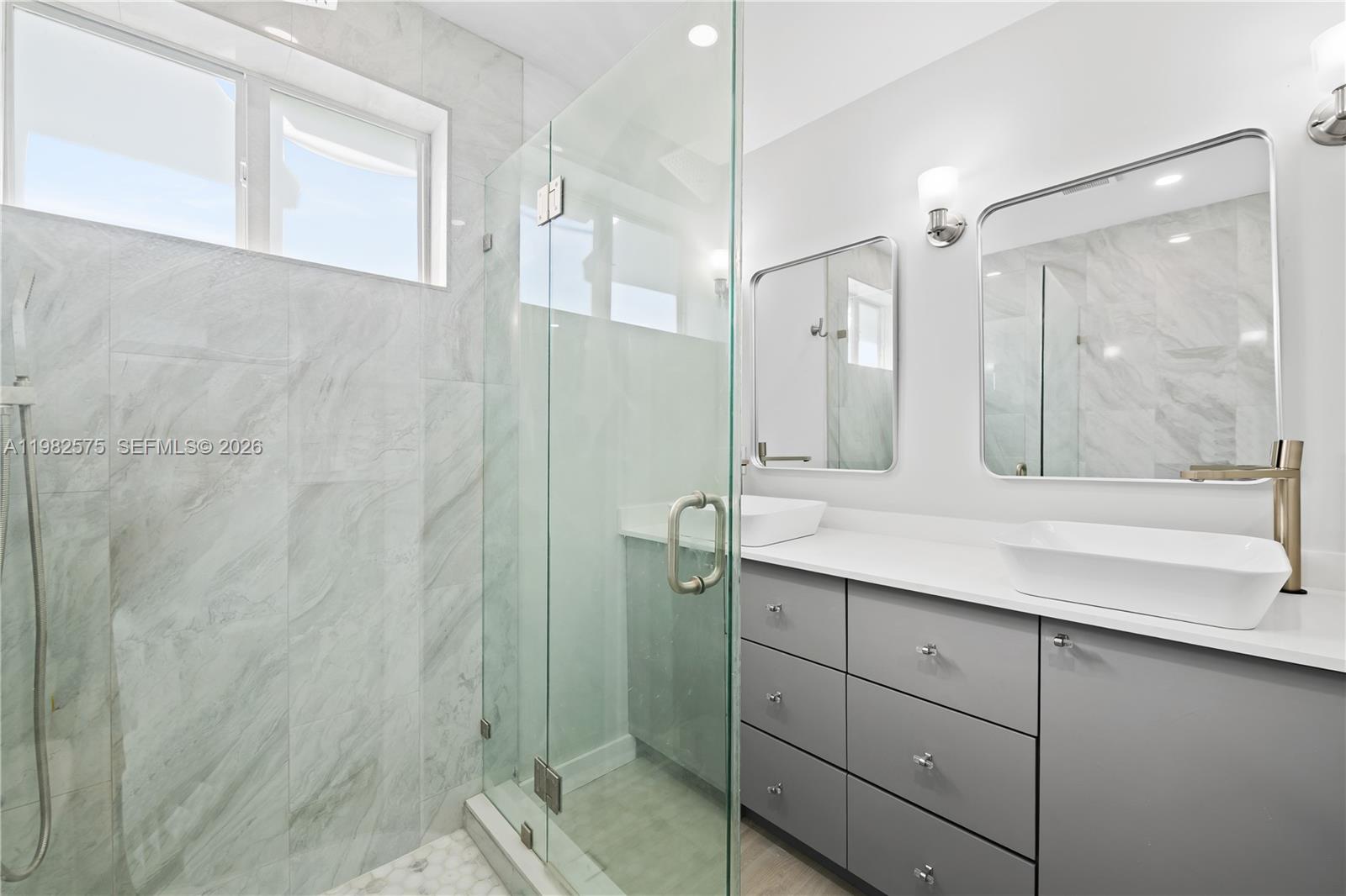 8560 SW 126th Ter Miami, FL 33156