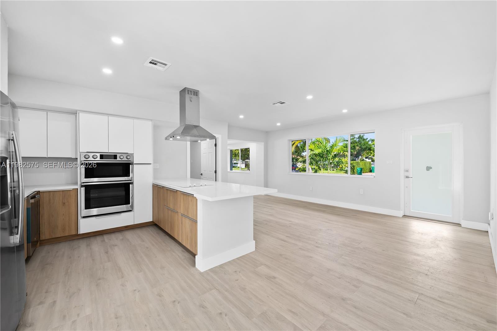 8560 SW 126th Ter Miami, FL 33156